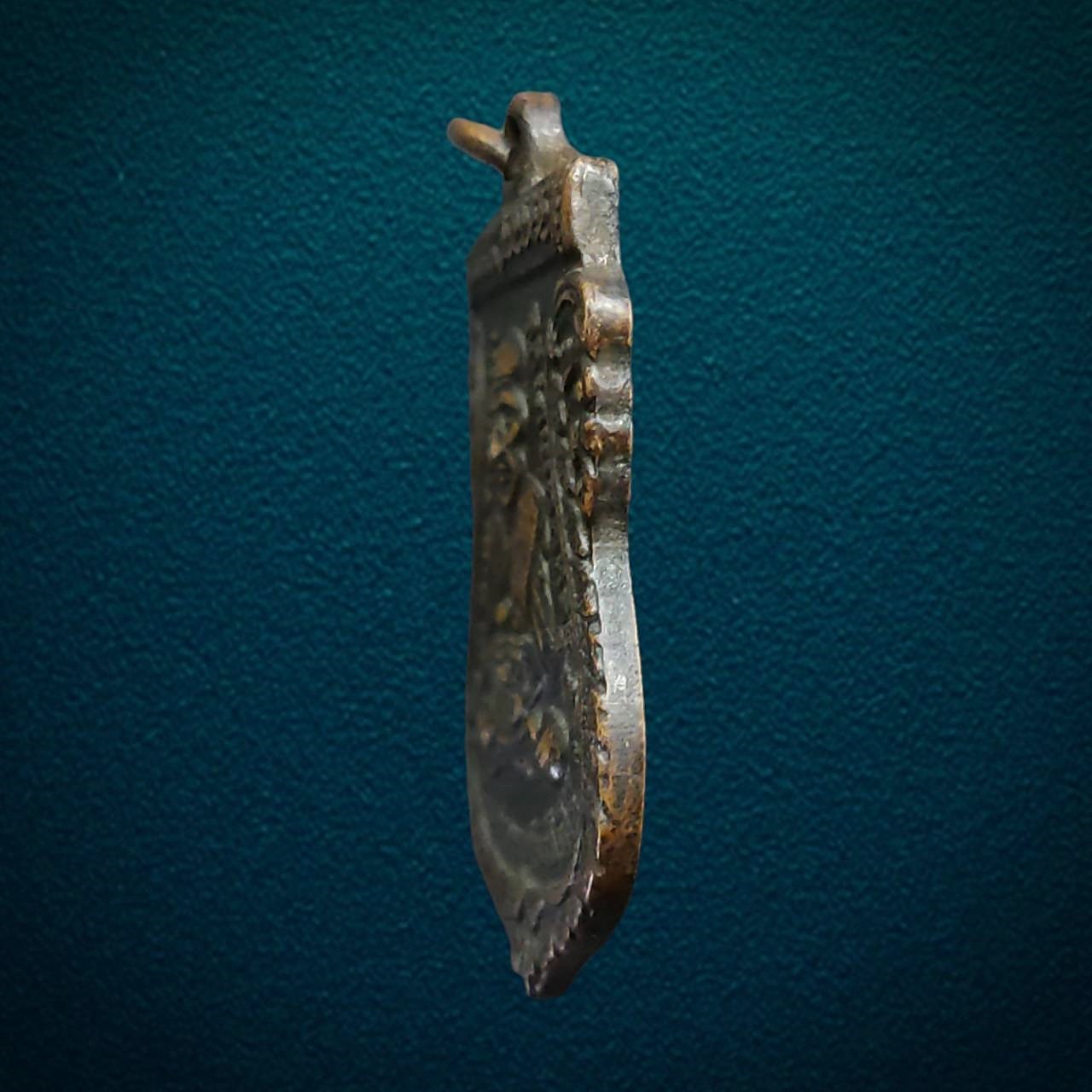 เหรียญหลวงปู่ทวด วัดช้างให้ ปัตตานี ปี2504 รุ่น3 พิมพ์5ชาย