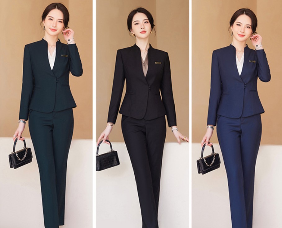 ชุดสูทผู้หญิง ชุดพนักงานร้านขายเครื่องประดับ ชุดพนักงานบริการลูกค้าด้านการขายอสังหาริมทรัพย์ ชุดพนักงานแผนกต้อนรับโรงแรม สีเขียวเข้ม