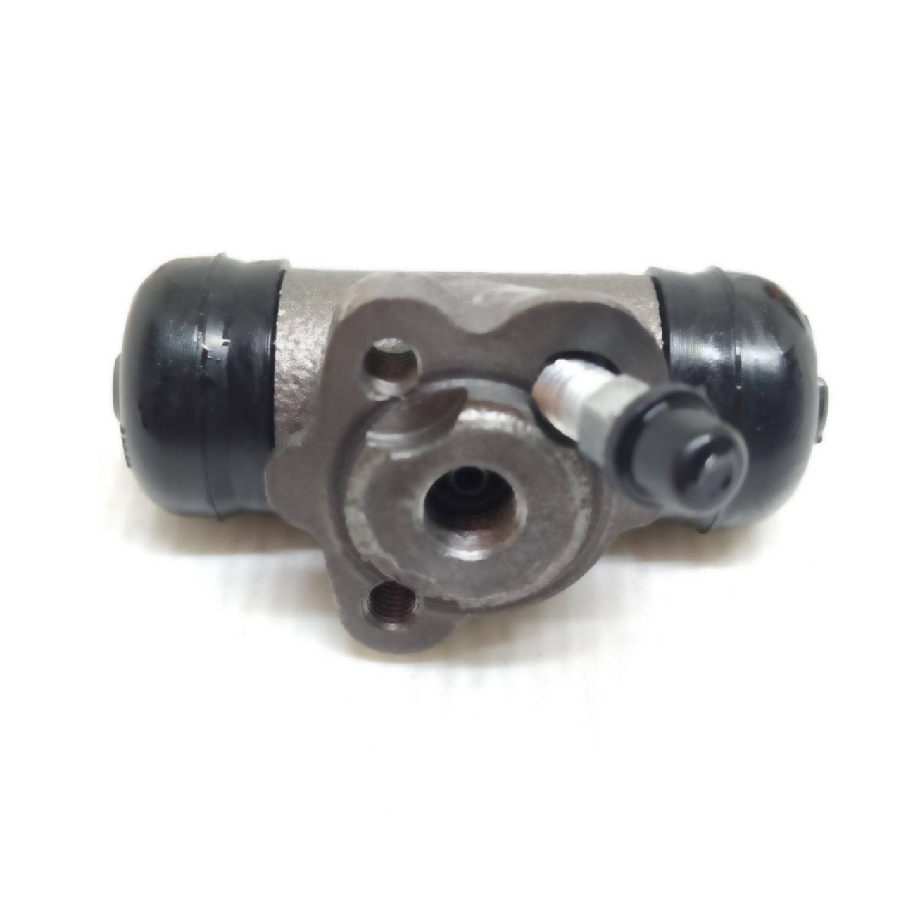 กระบอกเบรคหลัง TOYOTA SOLUNA AL50 / โตโยต้า โซลูน่า / ข้างขวา (RH) / ขนาด (11/16) / เบอร์ WTT-355 / ยี่ห้อ BOC (Brake Wheel Cylinder)