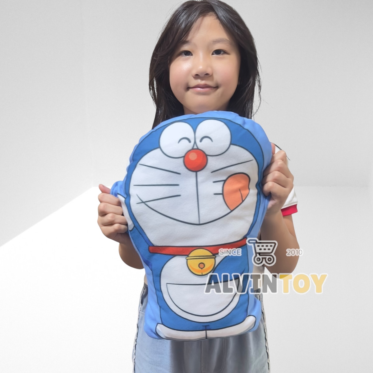 หมอนผ้าห่มโดราเอม่อน