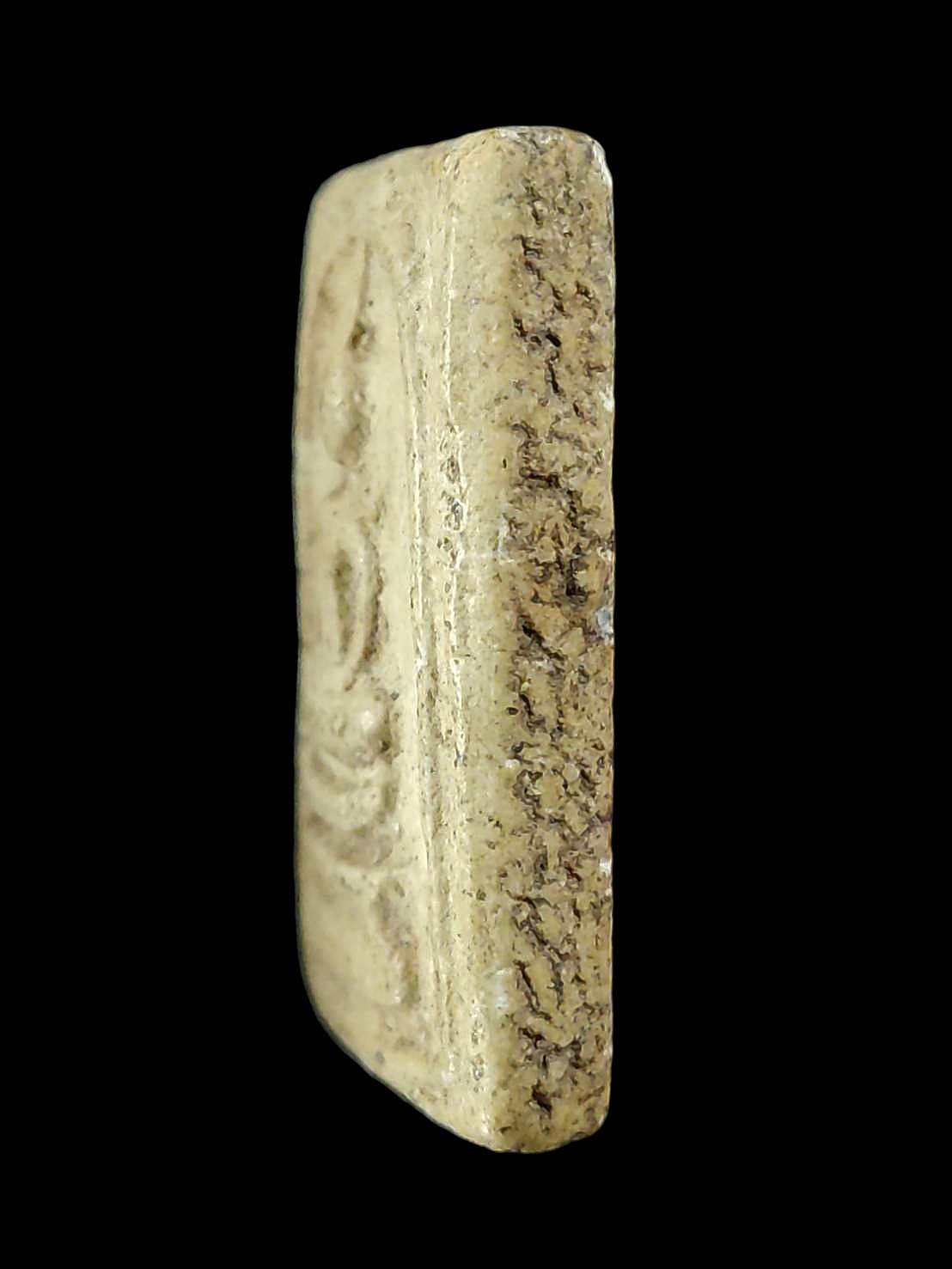 พระสมเด็จ หลังตรายางเจดีย์ เก่าไม่ทราบที่