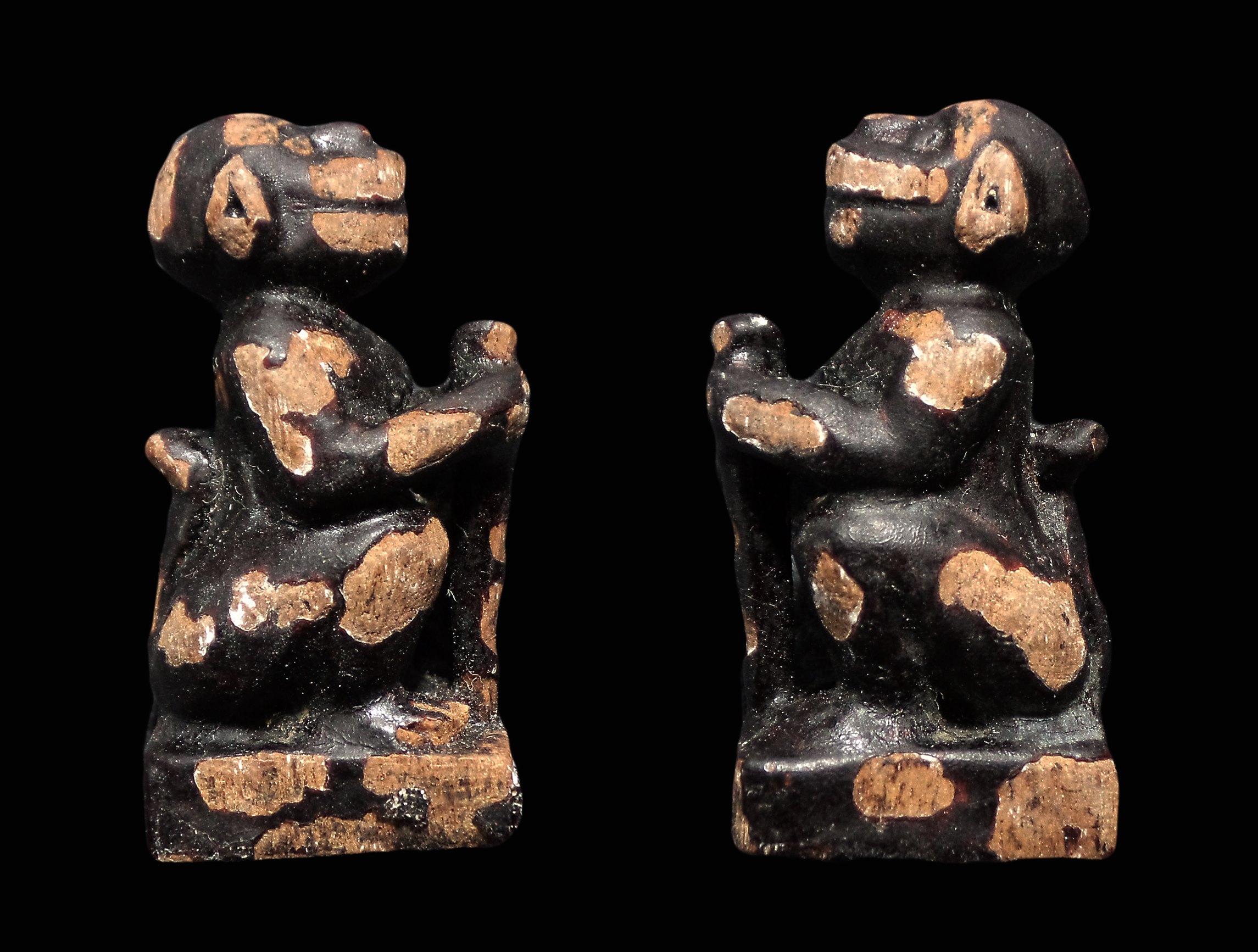 ลิงไม้แกะ ลงรักเก่า ไม่ทราบที่