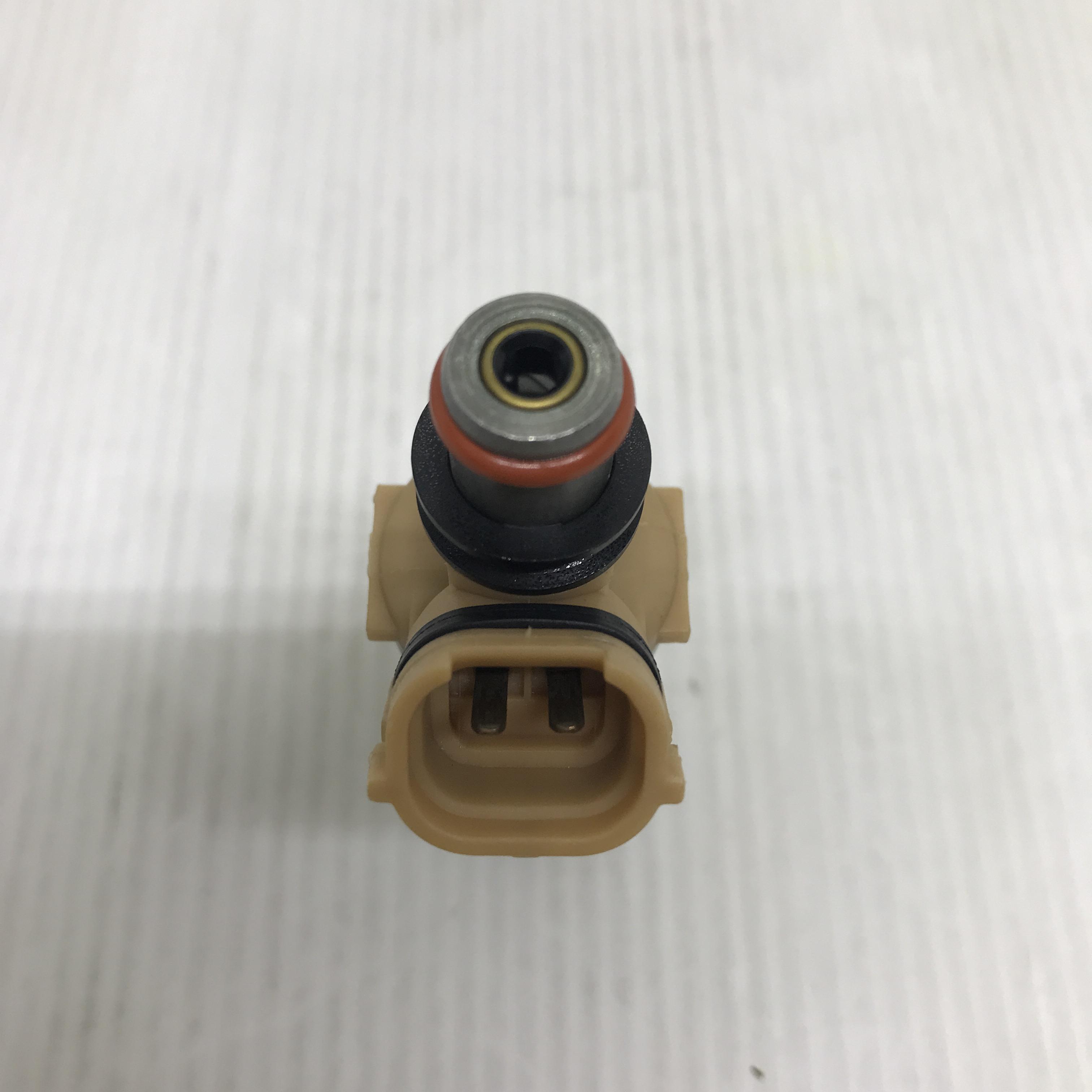 หัวฉีด TOYOTA AE100 / 4AFE โตโยต้า เบอร์ 1INT6150 ยี่ห้อ AARON (Fuel injector)