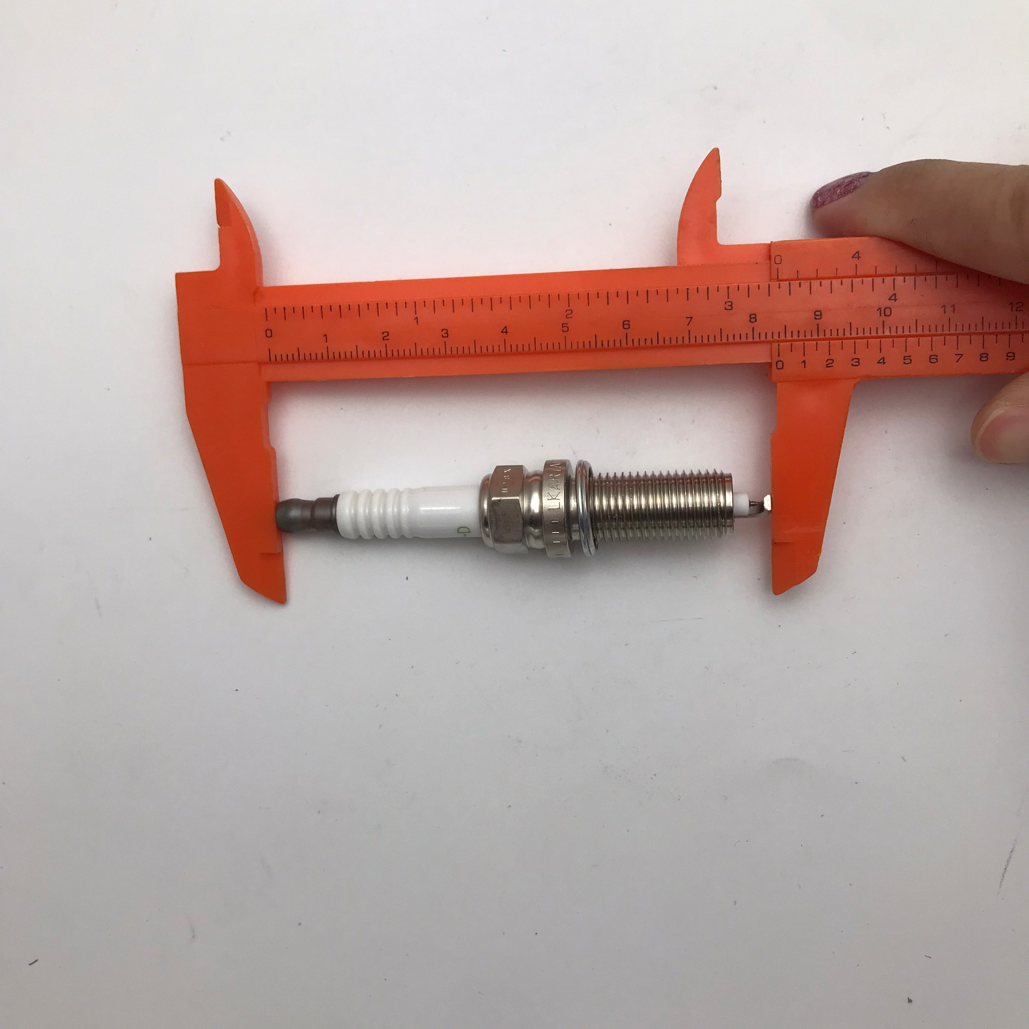 (1หัว) หัวเทียนเข็ม TOYOTA Corolla Altis 1.6, 1.8, 2.0 / Toyota Prius / Altis Dual / TIIDA / MARCH / โตโยต้า (1หัว) เบอร์ LKAR7AGP-D / 93220 / ยี่ห้อ NGK / G-POWER / SPARK PLUGS