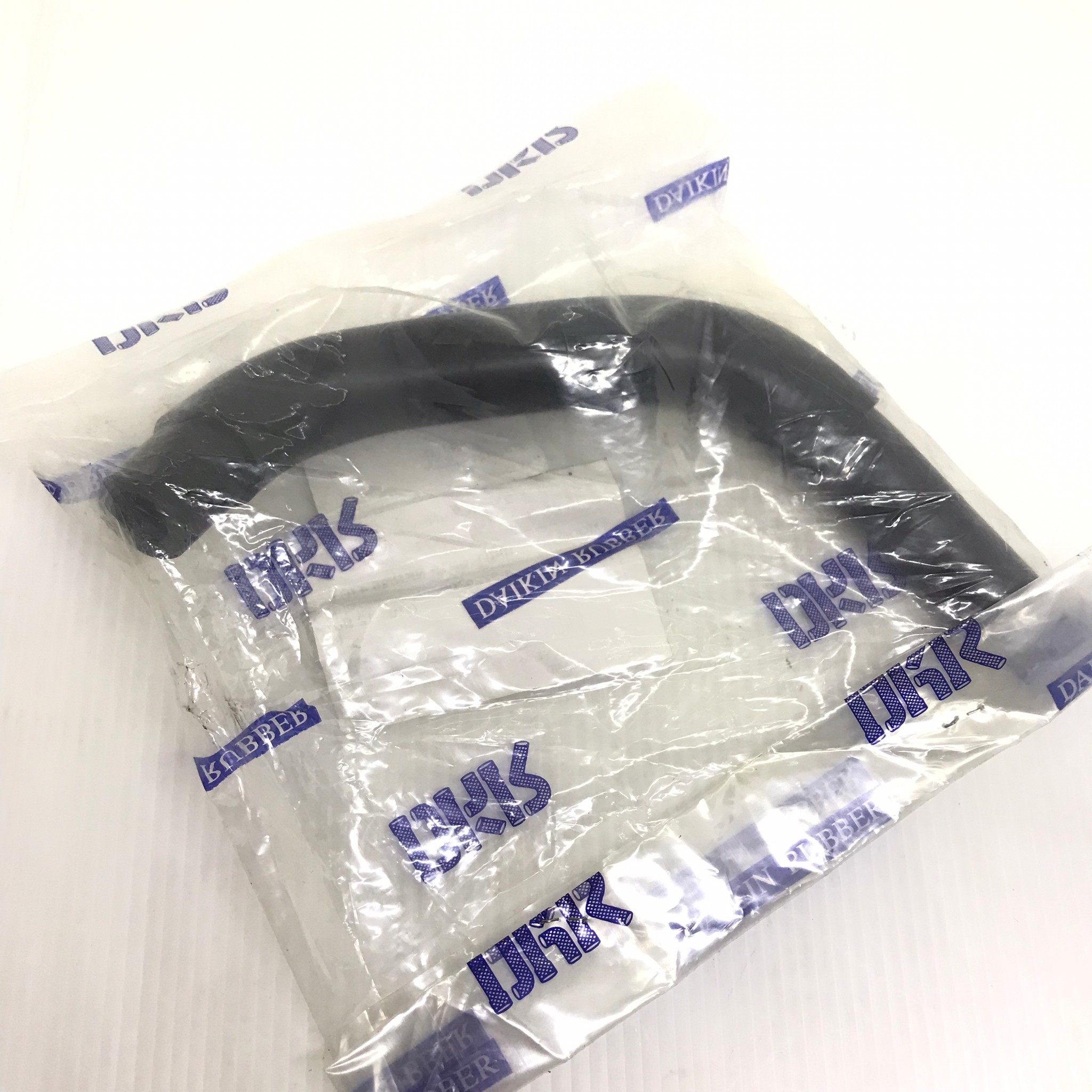 ท่อยางตูดได ISUZU NKR ปี 1995-On / 4JB1 อีซูซุ หกล้อ รูใน 12 mm. เบอร์ W13-5065 / 8-97207067-0 ยี่ห้อ DKR