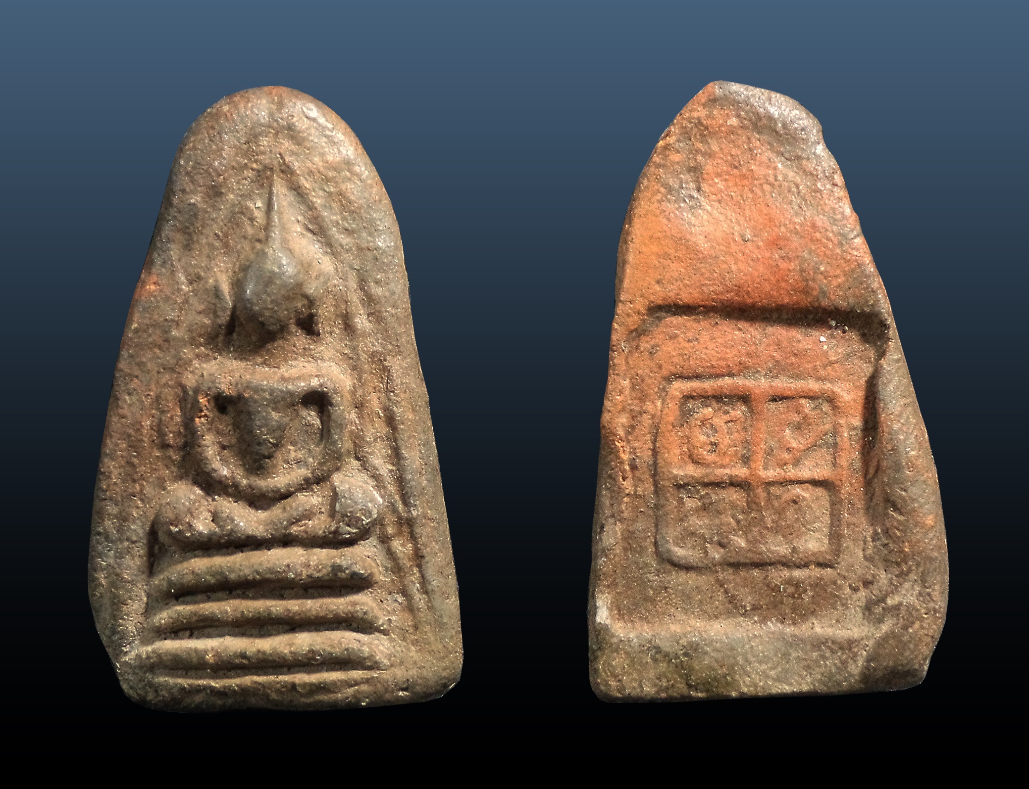 พระพิมพ์พุทธชินราช หลังยันต์ปั๊ม ( โต๊ะกัง ) เนื้อดินเผา หลวงปู่บุญ วัดกลางบางแก้ว นครปฐม