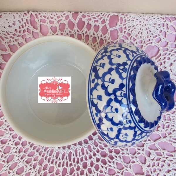 โถข้าว 6 นิ้ว ห่อผ้าลายทอง ผูกโบว์ติดดอกไม้ พร้อมป้ายชื่อ