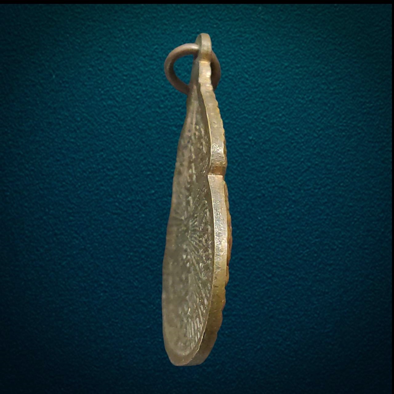 เหรียญพระครูกัลยาณกิจโกศล (หลวงพ่อเฉื่อย)วัดเกาะราษฎร์ศรัทธาธรรม จ.อยุธยา ปี2522