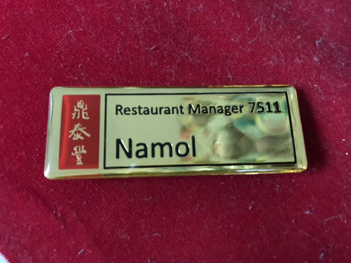 BADGE037