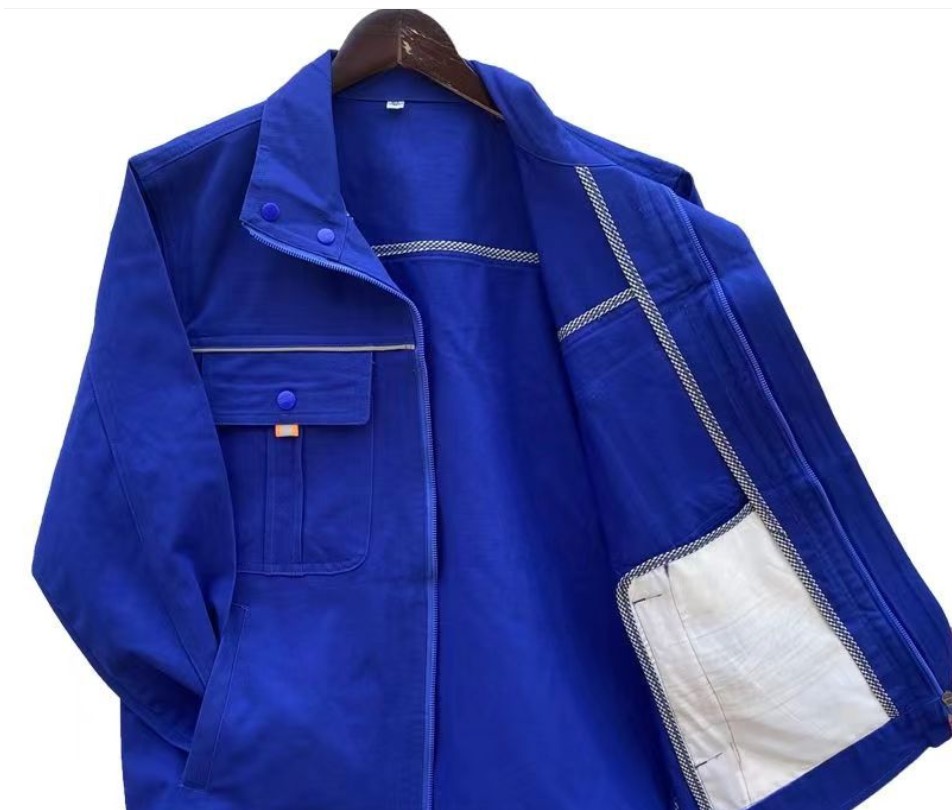 ชุดช่างผ้าฝ้ายแท้ ชุดป้องกันแรงงาน มีแถบสะท้อนแสง ชุดช่าง ชุดช่างเชื่อมโรงงาน สีกากี สีฟ้า