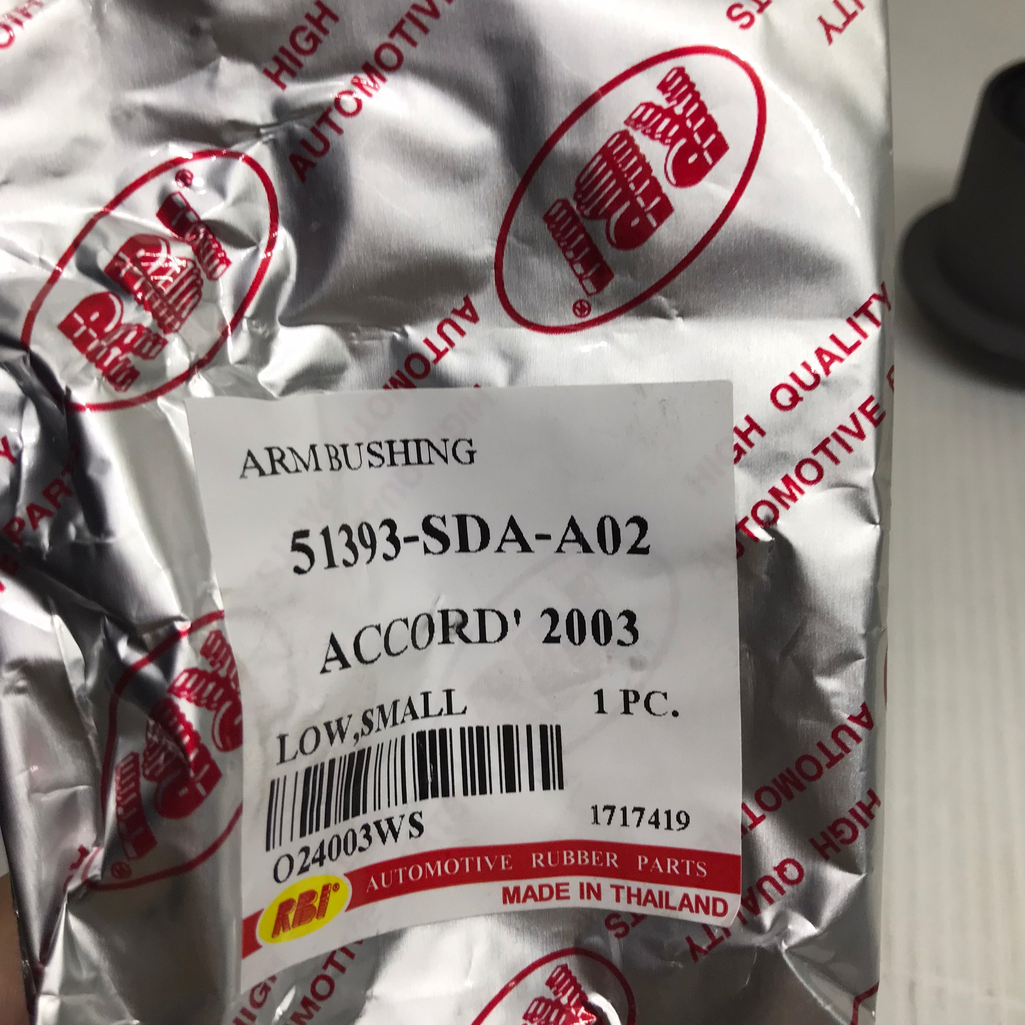 (1ตัว) บู๊ชปีกนก HONDA ตัวล่าง ตัวเล็ก ACCORD ปี 2003-2008 / G7 ตัว ล่าง ฮอนด้า แอคครอด / LOWER / SMALL ARM BUSHING ยี่ห้อ RBI เบอร์ 51393-SDA-A02 / O24003WS