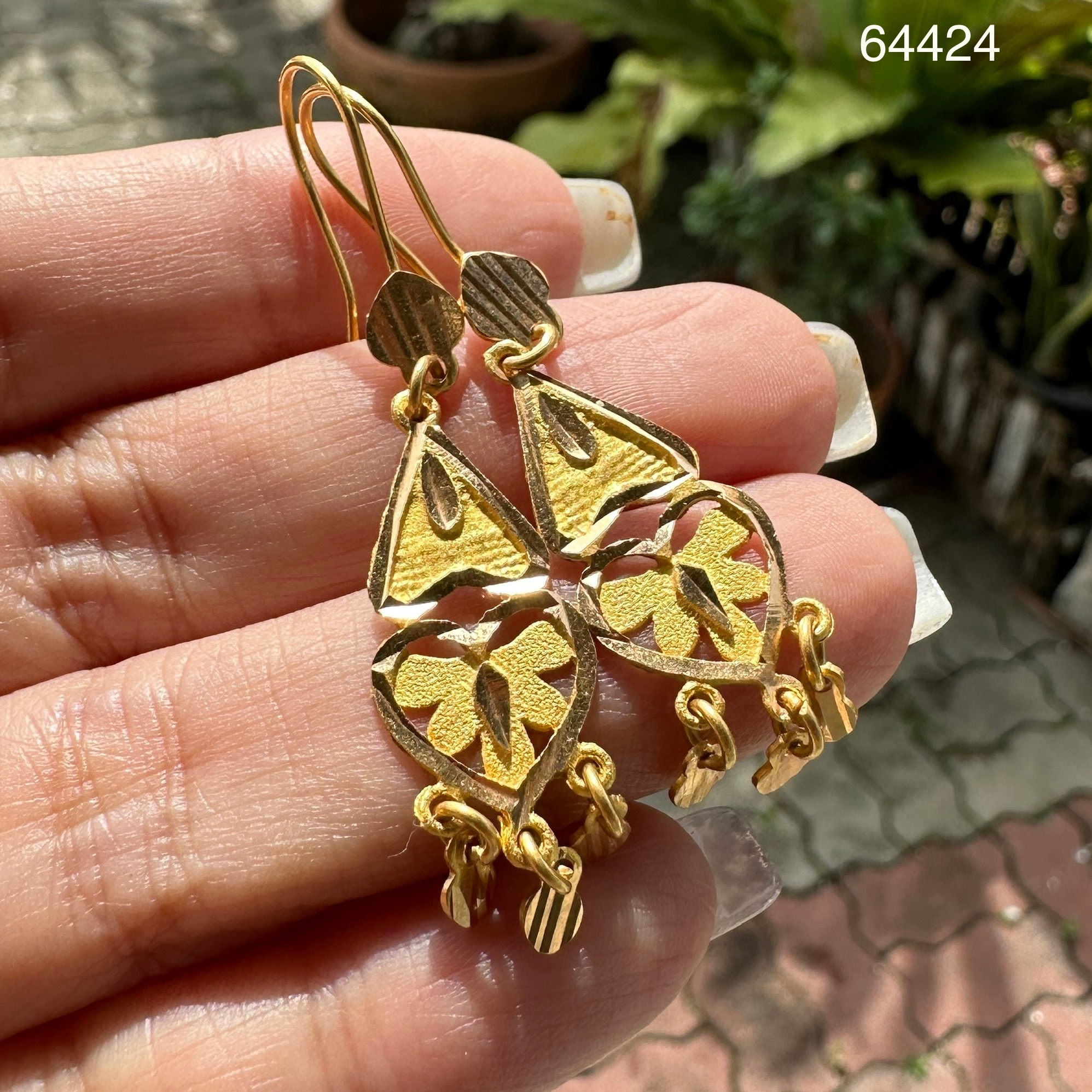 รหัส 64424 ต่างหู หัวใจ ฉลุลาย ระย้า ตุ้งติ้ง ทอง90 นน. 5.23 g