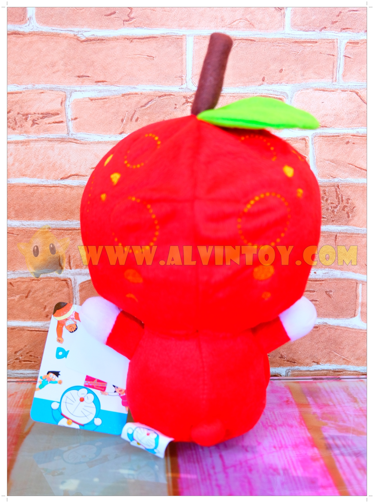 ตุ๊กตา โดราเอม่อน ชุดแอปเปิ้ล