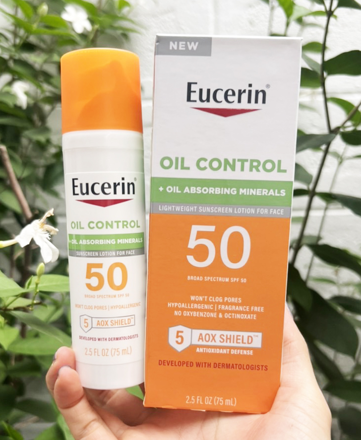 Eucerin Sun Oil Control SPF 50 Face Sunscreen Lotion with Oil Absorbing Minerals 75ml.