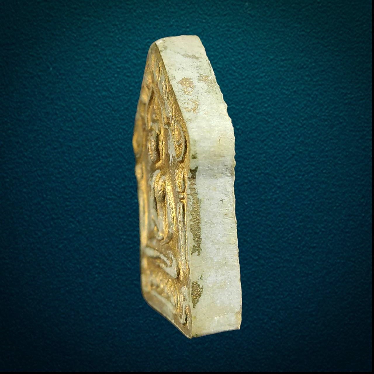 พระขุนแผนหลังกุมารทอง หลวงพ่อสาคร เนื้อผงพรายกุมาร ปี 2553 พิมพ์ใหญ่