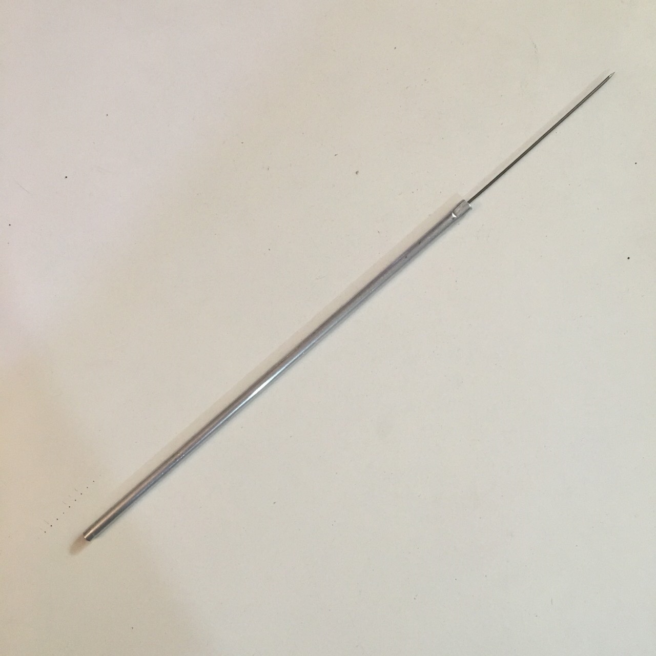 Needle เข็มเขี่ย ปลายแหลมตรง ยาว 28 ซม.