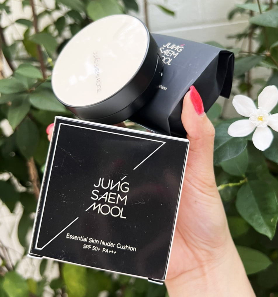 Jung Saem Mool Essential Skin Nuder Cushion 14g. + Refill 14g.