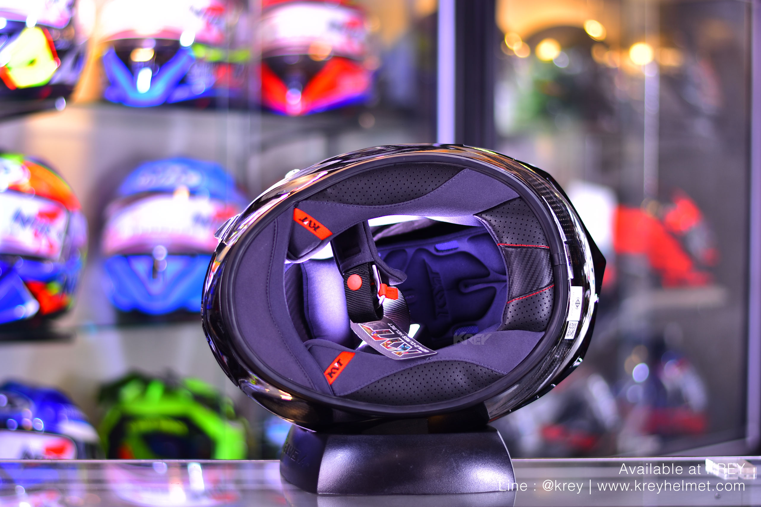 KYT model NX RACE CARBON