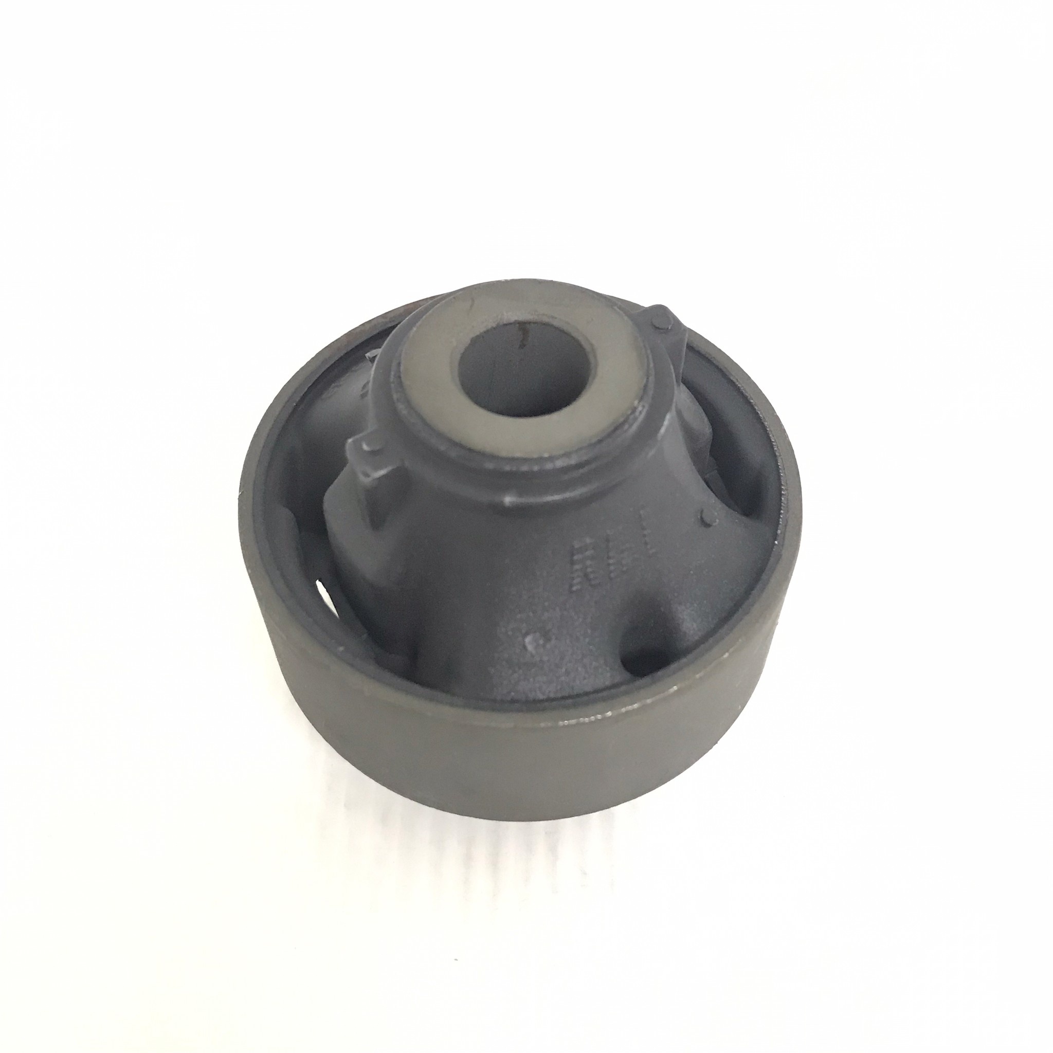 (1ตัว) บู๊ชปีกนก NISSAN ตัวล่าง ตัวใหญ่ TIIDA / LATIO / C11 / SC11T ตัว ล่าง นิสสัน ทีด้า / LOWER / BIG ARM BUSHING ยี่ห้อ RBI / เบอร์ 54570-EE500 / N24TI11WB