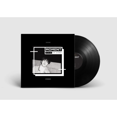 ( Pre-Order ) KIM JAEHWAN 2nd Mini Album MOMENT ( LP ) ** 5,000 แผ่น Limited Edition ** วางจำหน่าย 11 / 8 / 2020