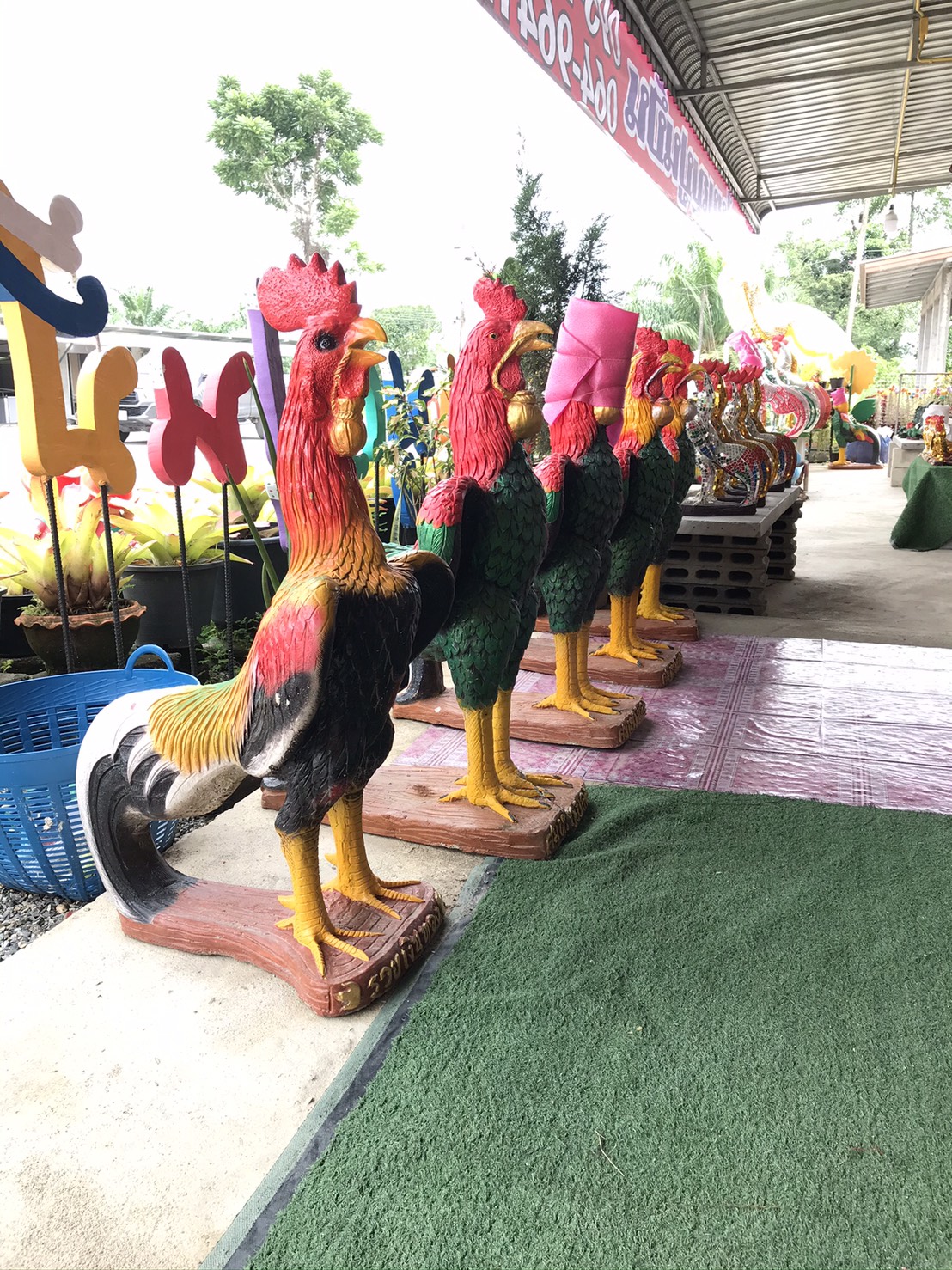 ไก่ปูนปั้น ขนาด 1เมตร