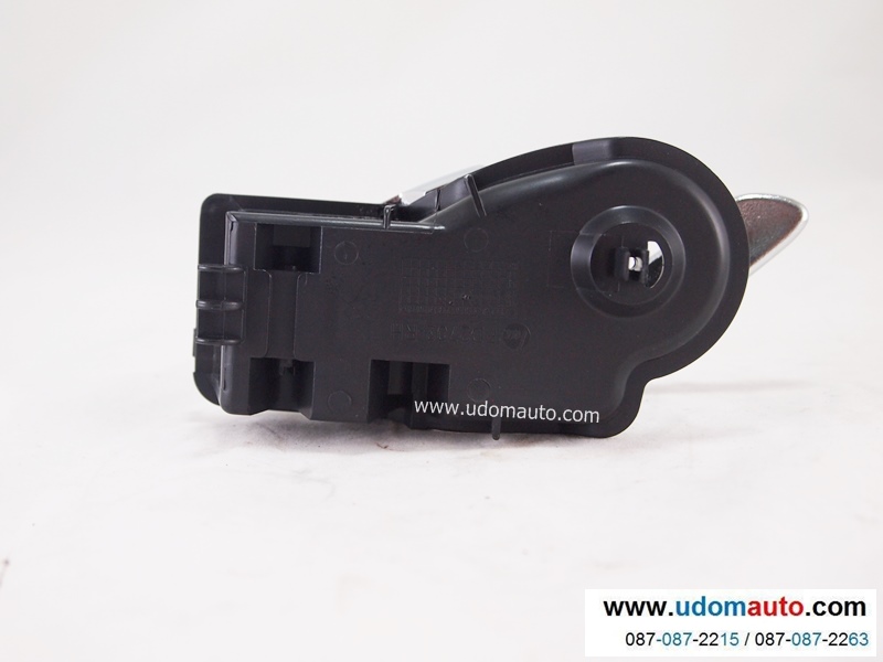 มือเปิดประตูรถ ด้านใน(โครเมียม) ESCAPE, TRIBUTE '02-06 / EC1358330P70