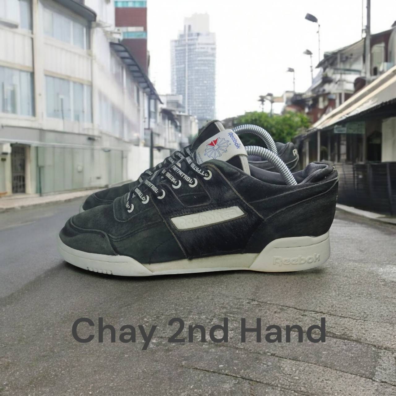 รองเท้ามือสอง SIZE#42 แบรนด์ดัง สภาพสวย ตรงปก SH42A30N207