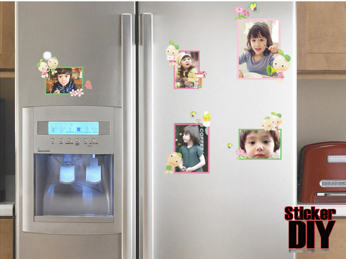 Wall Sticker สติ๊กเกอร์แต่งผนัง กรอบรูปตุ๊กตาคู่ (กว้าง60cm.xสูง65cm.)