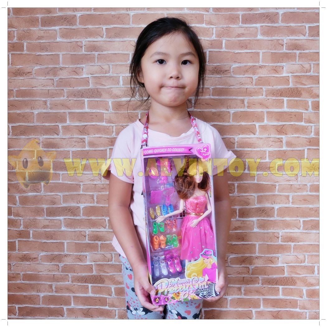 ตุ๊กตา BARBIE - บาร์บี้ พร้อมอุปกรณ์ ขนาดความสูง 12 นิ้ว