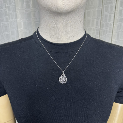 รหัส 63505 สร้อยคอ อิตาลี375 ทอง9K + จี้ เพชร 2/0.16 ct ฝังเพชร 38/0.30 ct งานปาหะ นน. 8.49 g