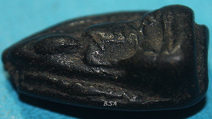 พระรอด เกศา ครูบาขาวปี 3 อุ นิยม