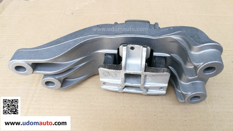 ยางแท่นเกียร์ MINI R56, R60-R61 เกียร์ออโต้(A/T) / 22316784357