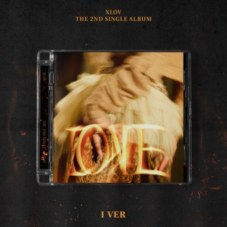 ( Pre-Order ) XLOV 1st Single Album [I ONE] I ver * ไม่มี Poster * วางจำหน่าย 14 / 6 / 2025