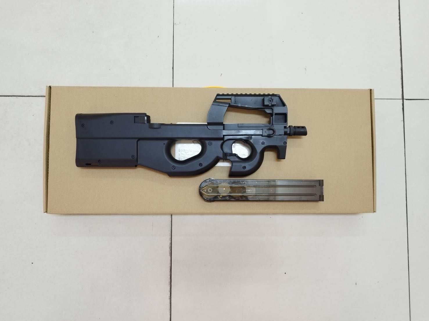 P90