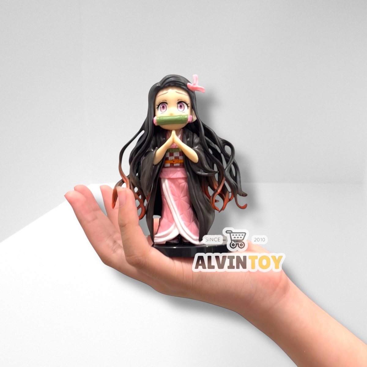 โมเดล เนซึโกะ ดาบพิฆาตอสูร เซ็ต 5 ตัว ขนาดความสูง 5.5 - 7 ซม. มีฐาน งานสวย