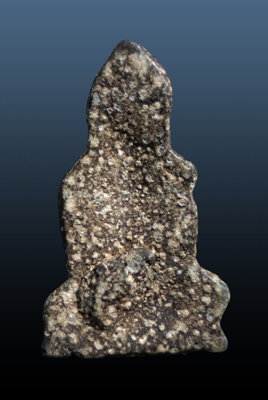 พระร่วงนั่ง เนื้อชินเขียว