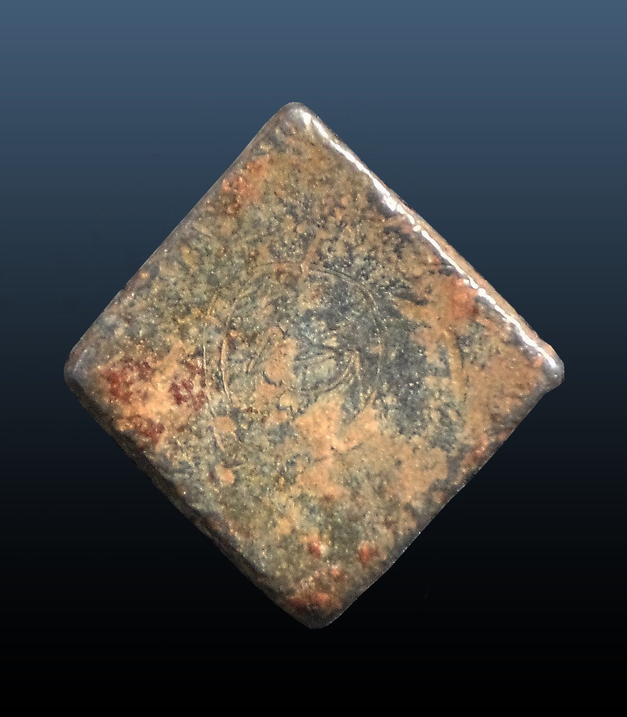 หลวงปู่ศุข วัดหัวหาด เนื้อชินตะกั่ว พิมพ์ข้าวหลามตัด ข้างอุ