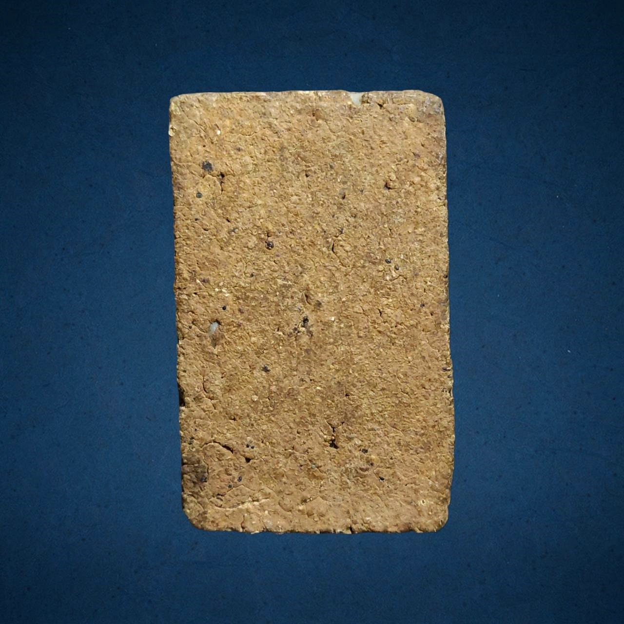 พระสมเด็จ พิมพ์9ชั้น หูบายศรี เนื้อผงเก่า ไม่ทราบที่