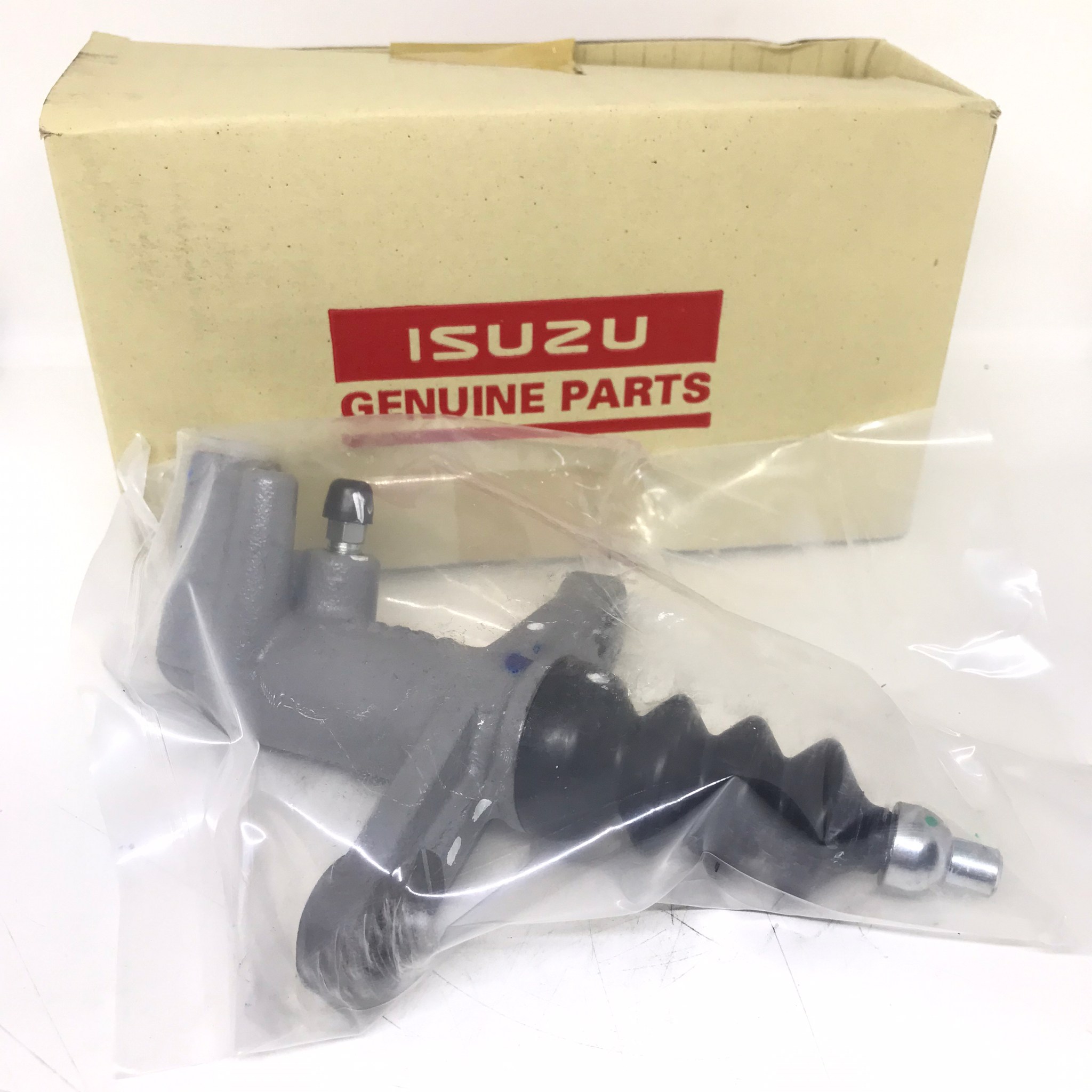 (แท้ศูนย์) แม่ปั้มคลัทช์ล่าง ISUZU TFR ปี 1988-1996 เครื่อง 4JA1 อีซูซุ ทีเอฟอาร์ ขนาด (13/16) เบอร์ 8-97940630-1 ยี่ห้อ ISUZU (CLUTCH SLAVE CYLINDER)