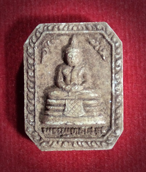 พระผง พระพุทธโสธร หลังยันต์ จ.ฉะเชิงเทรา