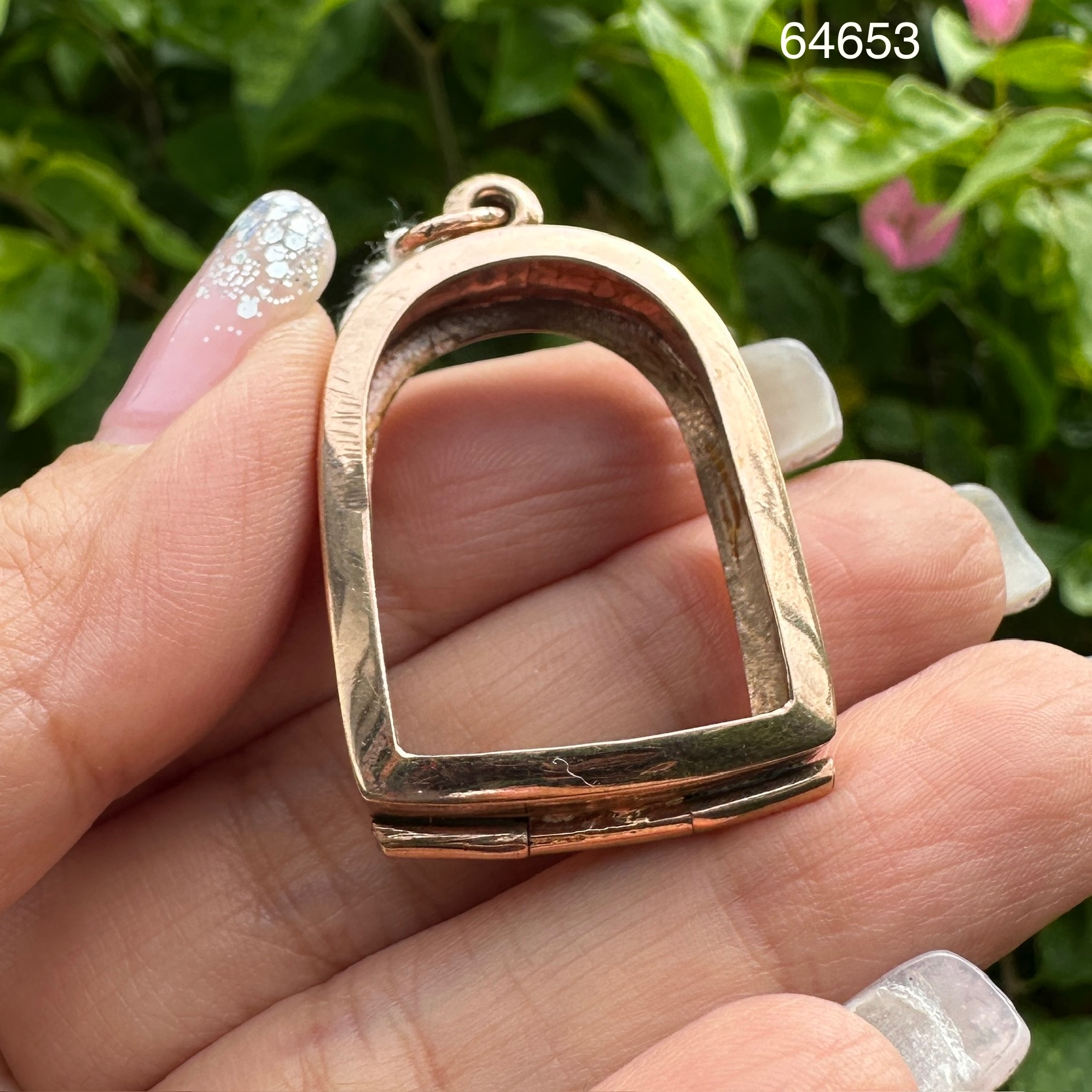 รหัส 64653 กรอบพระ ซุ้มกอ นาก40 งานเก่า หลุดจำนำ สวยมาก นน. 7.35 g