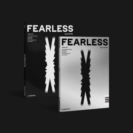 ( Pre-Order ) LE SSERAFIM 1st Mini Album Fearless Set 2 ver + Poster วางจำหน่าย 2 / 5 / 2022