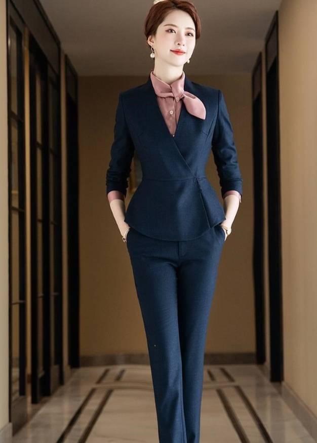 ชุดพนักงานต้อนรับ ชุดออฟฟิศ ชุดพนักงานต้อนรับโรงแรม