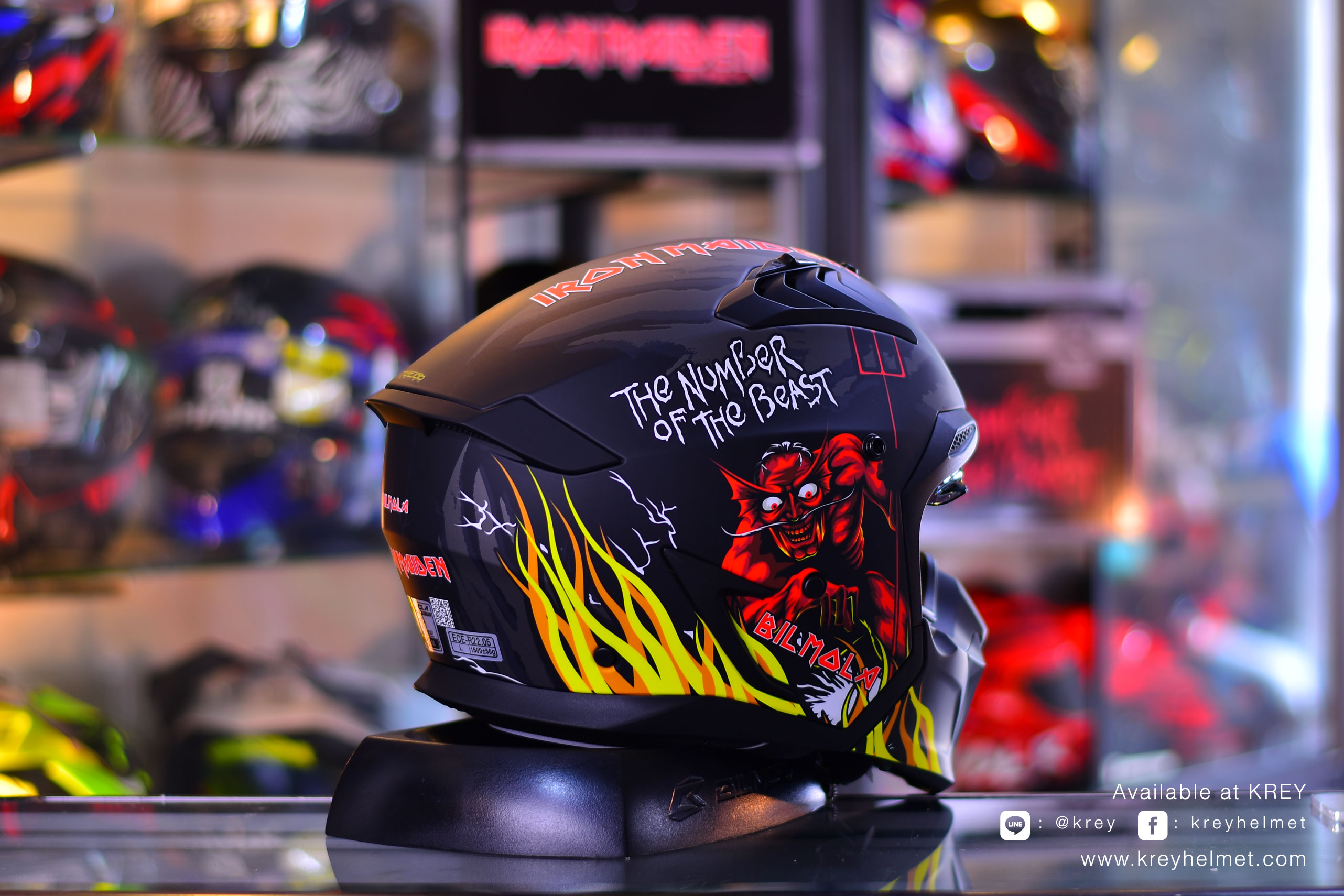 BIlmola model Spiker : THE NUMBER OF THE BEAST Black Matt