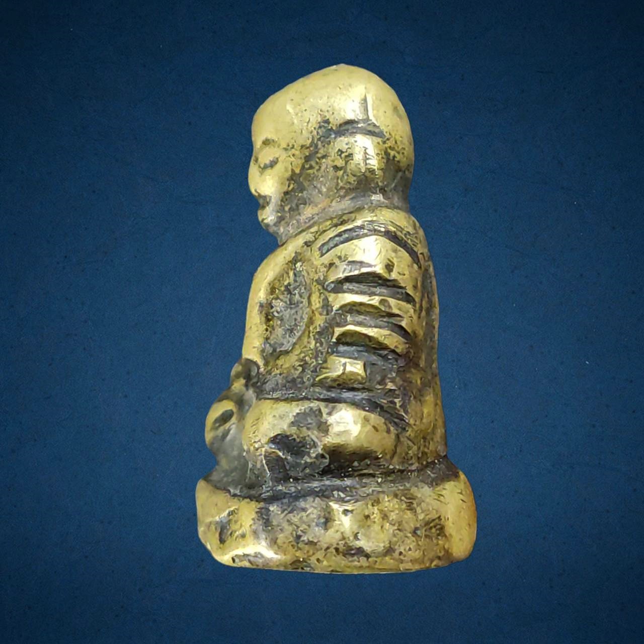 รูปหล่อหลวงพ่อเงิน วัดห้วยเขน พิจิตร พิมพ์กลาง ปี2456-2461