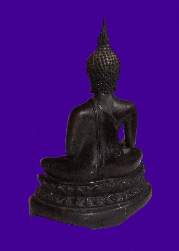 พระบูชา ศิลปะสุโขทัย สูง 9 นิ้ว ฐานกว้าง 6 นิ้ว