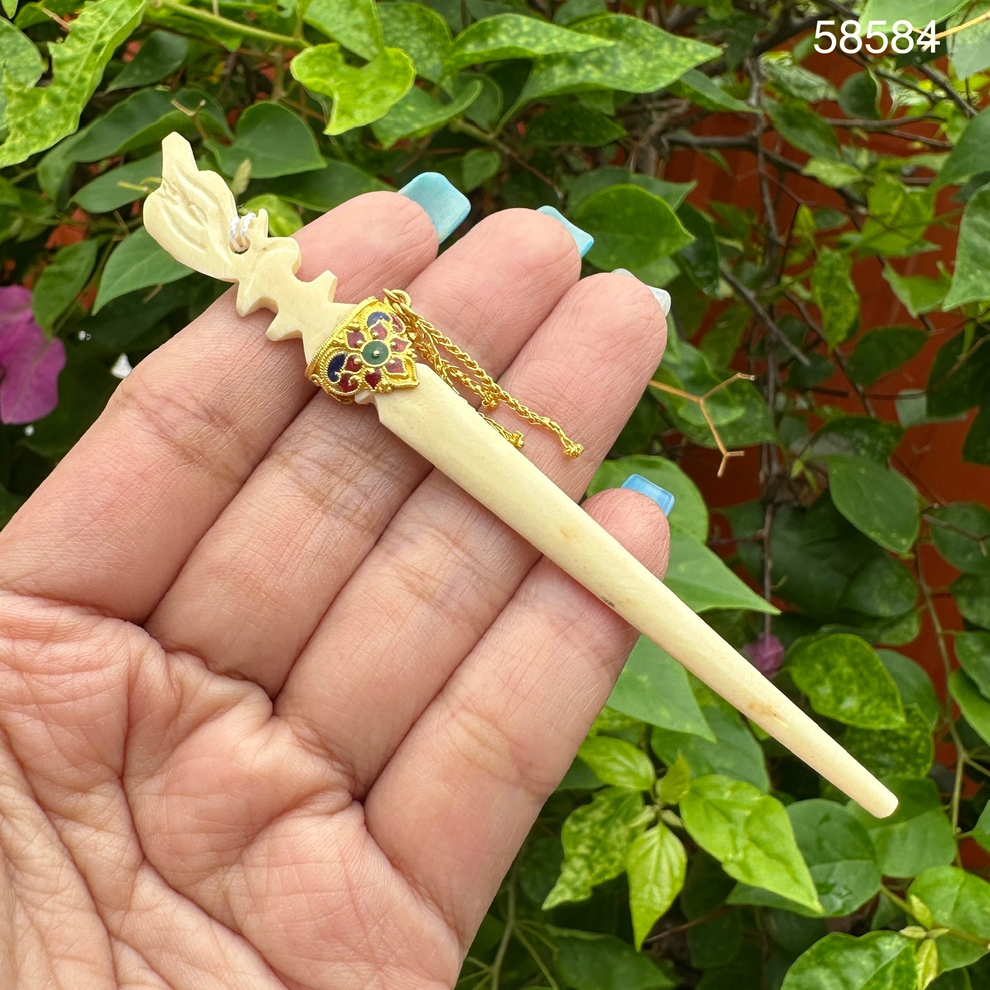 รหัส 58584 ปิ่นปักผม แกะสลัก ทองลงยา ฉลุลาย ตุ้งติ้ง งานสวยมาก นน. 6.66 g