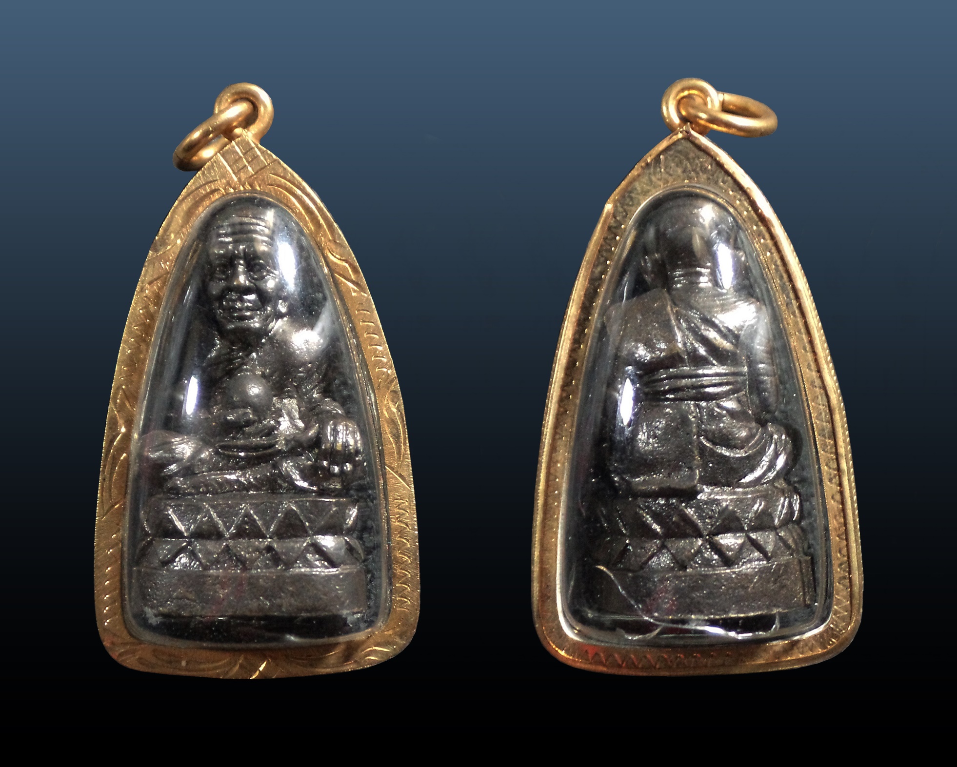 หลวงปู่ทวด หมื่นยันต์ รุ่นรวยหายห่วง 3องค์ ชุดพิเศษทอดกฐิน วัดช้างให้ ปัตตานี กล่องเดิม