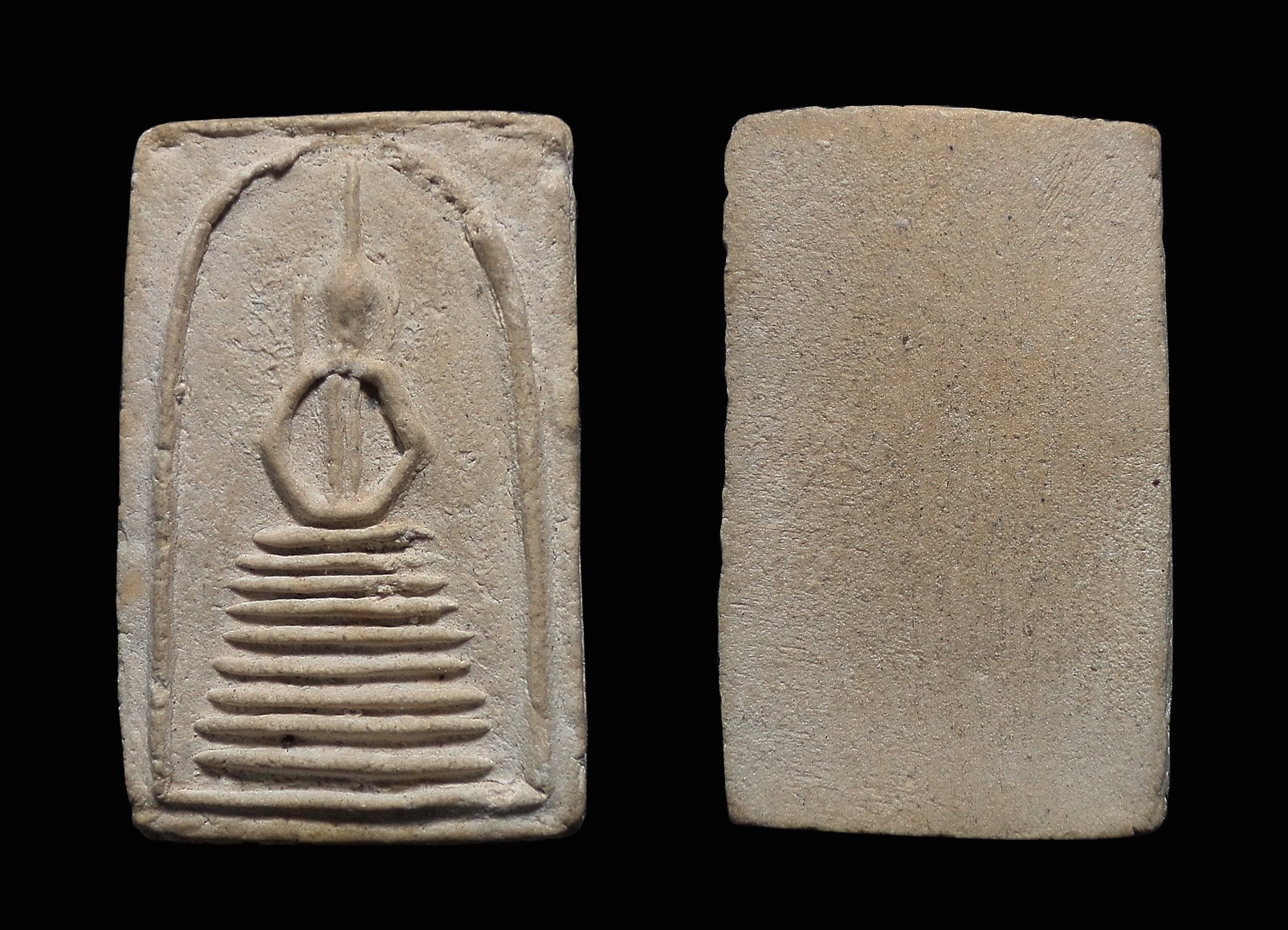 พระสมเด็จ พิมพ์8ชั้น หลวงปู่ภู วัดอินทร์ฯ กทม.