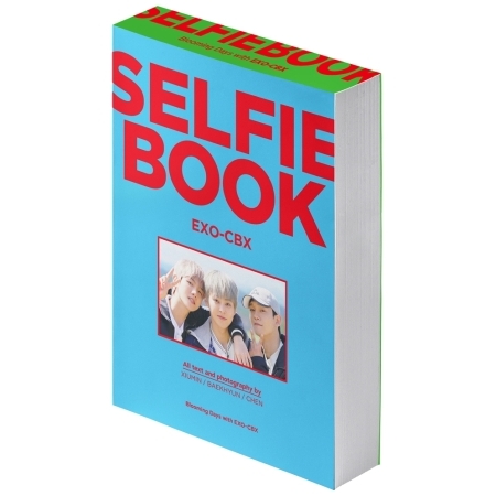( Pre-Order ) EXO - CBX SELFIE BOOK วางจำหน่าย 17 / 7 / 2018